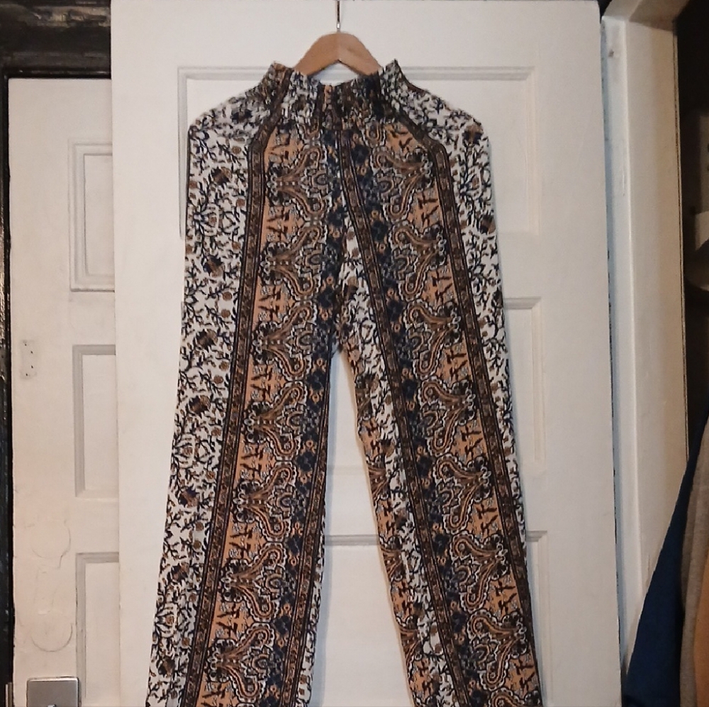 Tilly's Black and White Wide Leg Pants